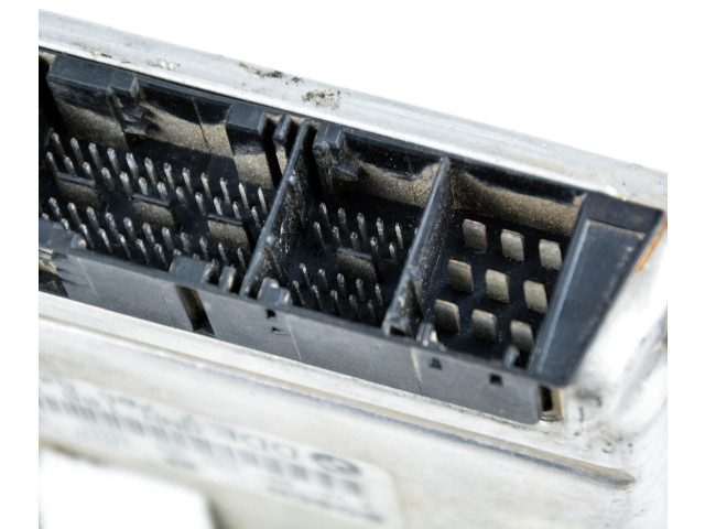 Блок управления двигателем Блок управления 7785541, 0281001895   Rover 75