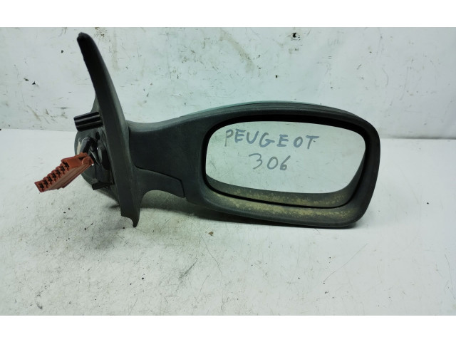 Зеркало электрическое        Peugeot 306   -  года   