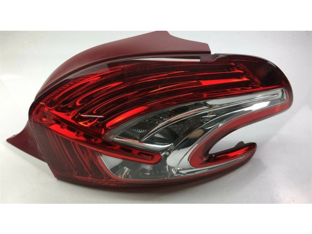 Передняя фара