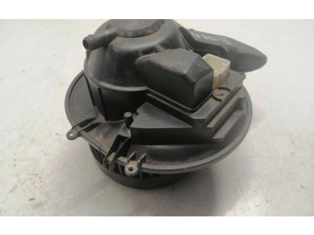 Вентилятор печки Volvo V70