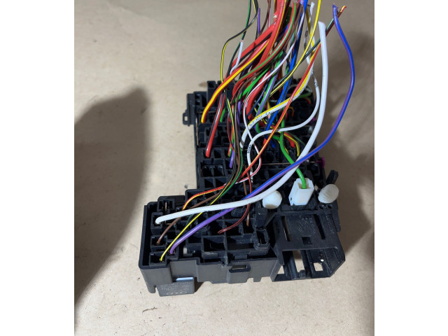 Pojistková skříňka 5Q0937615C, 062019 Volkswagen Tiguan 2020