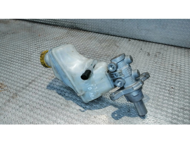 Главный тормозной цилиндр