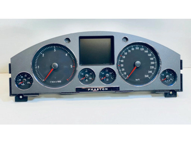 Панель приборов 3D0920885P   Volkswagen Phaeton       