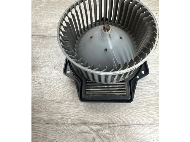 Вентилятор печки Mitsubishi Outlander