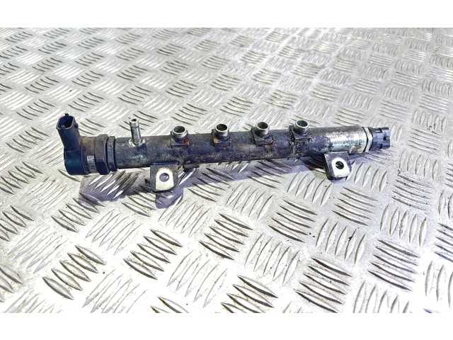 Топливная рампа 55200251, 0445214057 Saab 9-3 Ver2