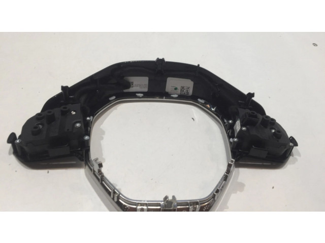 Кнопки рулевого колеса