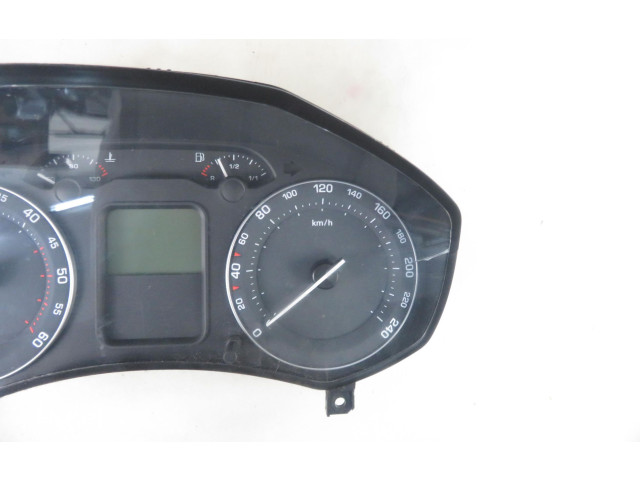 Панель приборов Skoda Octavia Mk2 (1Z)