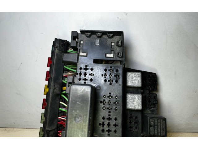 Pojistková skříňka 9505934, 9564154 Saab 9000 CS 1995