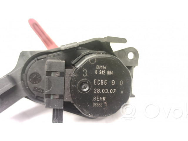 Двигатель задвижки потока воздуха