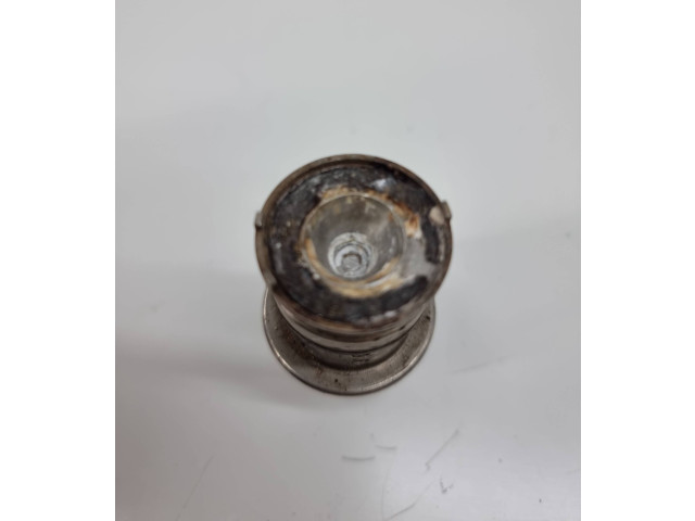 Форсунка 8888784986    Volvo S90, V90   