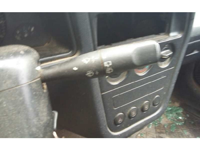 Ручка стеклоочистителей 33777004   Peugeot 306