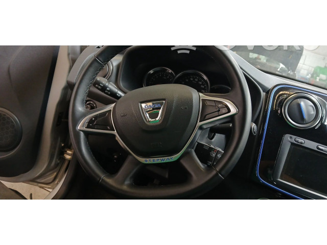 Руль Dacia Sandero