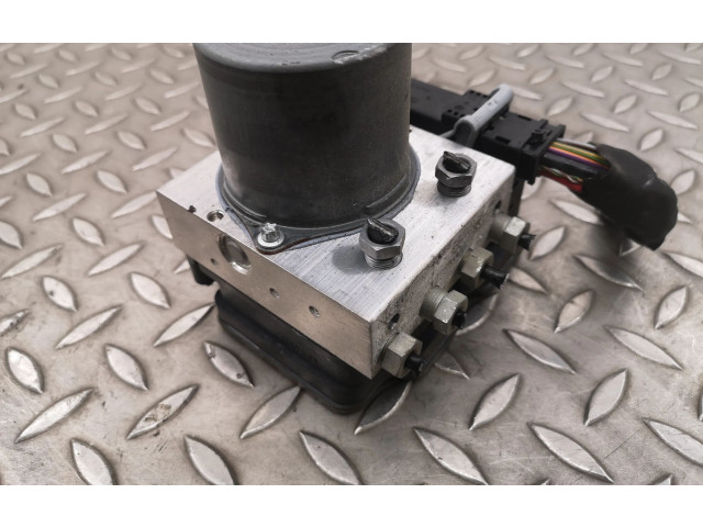 Блок АБС 31445741 Volvo XC40 - года