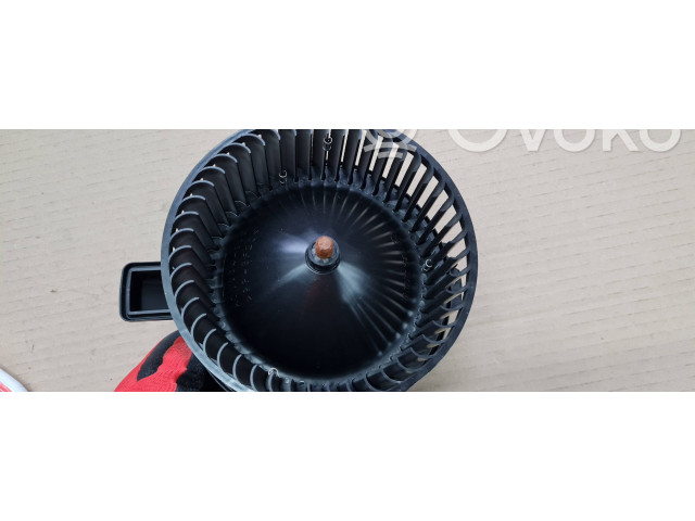 Вентилятор печки Audi A4 S4 B5 8D