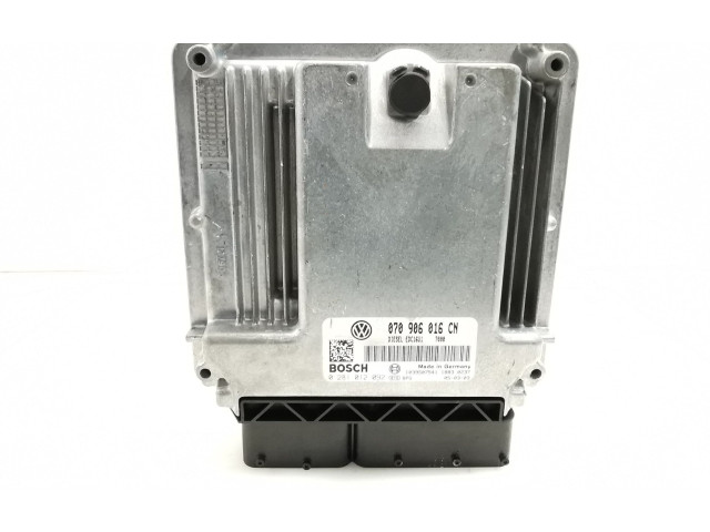 Řídící jednotka 070906016CN Volkswagen Transporter - Caravelle T5 2005