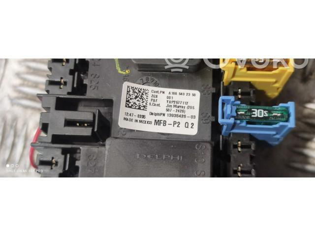 Блок предохранителей A1665402350   Mercedes-Benz GL X166    