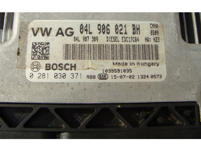 Блок управления двигателя 04L906021BH   Audi A5 8T 8F