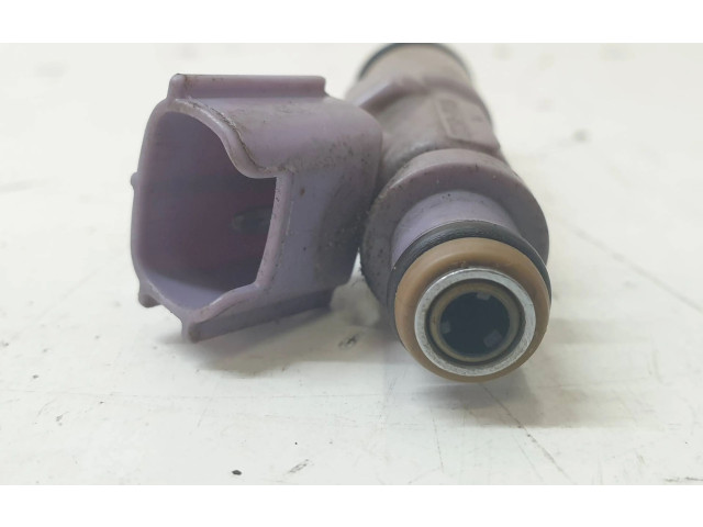 Форсунка 2325070120 Lexus IS 200-300 1GFE