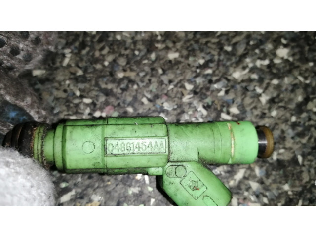 Комплект форсунок 04861454AA, 0280156007 Chrysler Voyager для бензинового двигателя 3.3