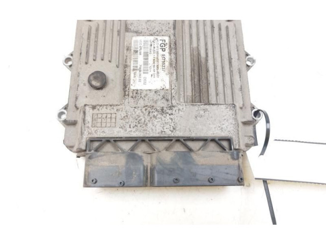 Блок управления двигателя 51795237, 51795237 Fiat Idea