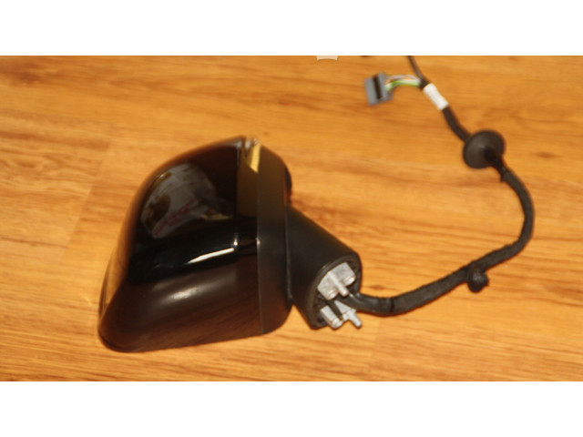 Зеркало электрическое Volvo XC40 - года