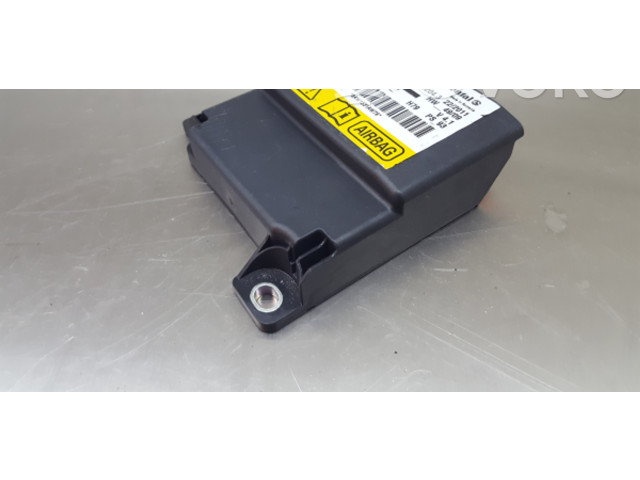 Блок подушек безопасности 28407652043, 8201163304 Dacia Duster