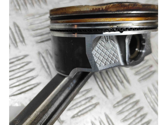 Píst CR3E6200B1A, JR3E6110AD Ford Mustang VI