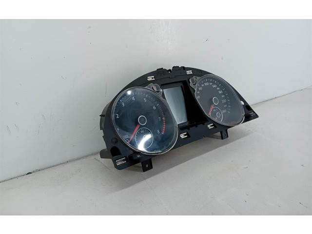 Панель приборов 3C0920872F   Volkswagen PASSAT B6       