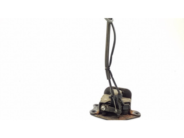 Замок задней крышки