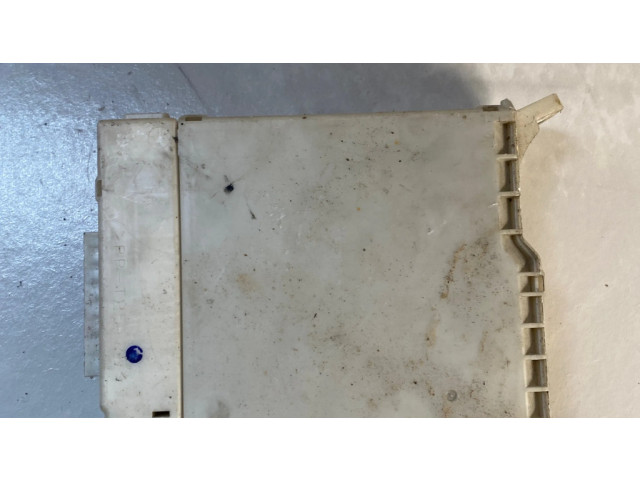 Блок предохранителей 8273053050, 9478   BMW X5 E53    