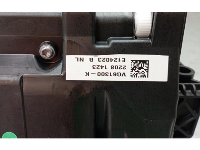 Дисплей    9842261480, 06020304   Citroen C4 III e-C4