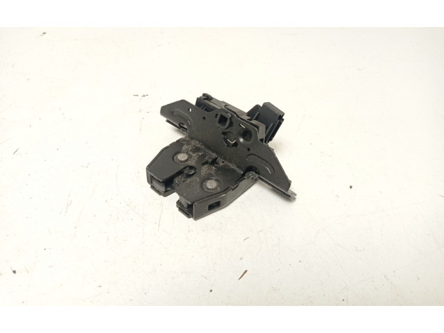 Замок багажника 13587640 Chevrolet Trax - года