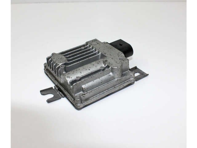 Блок управления топливного насоса 7P0906093B   Volkswagen Touareg II