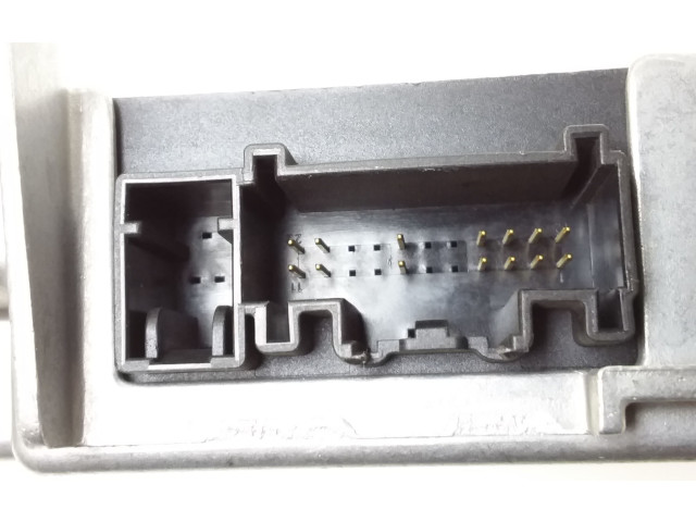 Блок подушек безопасности 0285001510, 8200563368   Renault Clio III