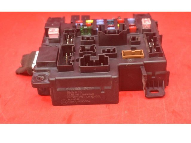 Блок предохранителей  8637A319, 8637A319   Citroen C-Crosser    