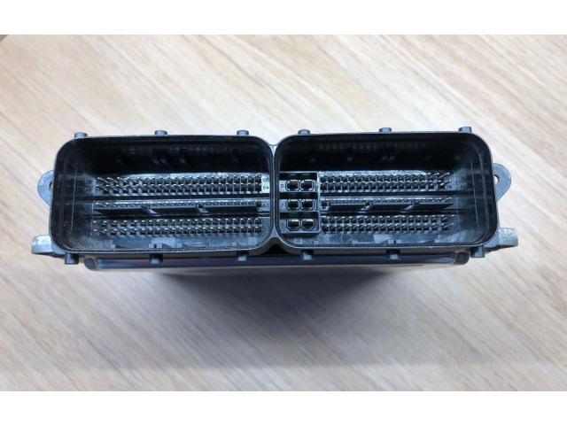 Řídící jednotka 04L907309P, 0281031483 Volkswagen Tiguan 2017