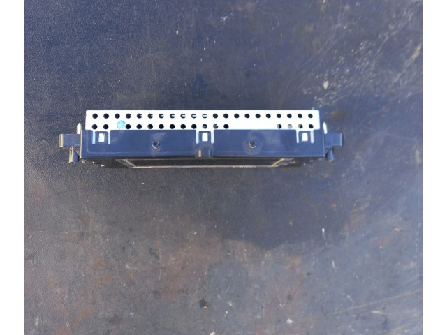 Экран/ дисплей / маленький экран A2048202697, A2048202697 Mercedes-Benz GLK (X204) 2011