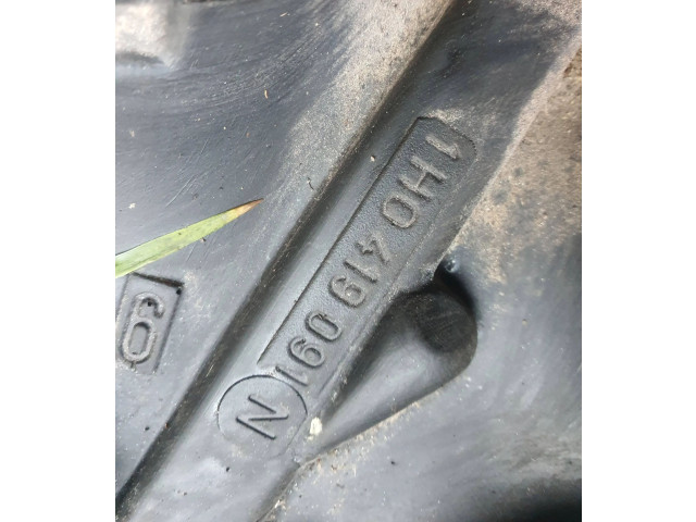 Руль Volkswagen Golf II 1984 - 1991 года 1h0419091n