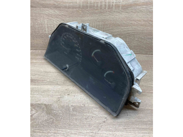 Панель приборов MR233618 Mitsubishi Colt