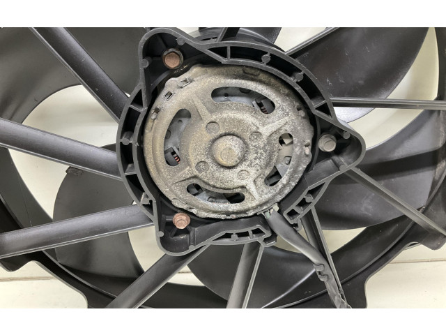 Вентилятор радиатора     1494742080, 1494742080    Fiat Ulysse 