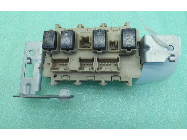 Pojistková skříňka 4EB0A, C19536B20 Nissan Pulsar 2016