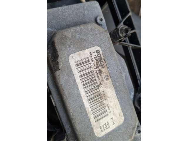 Вентилятор радиатора     30645148, 30636445    Volvo V70 