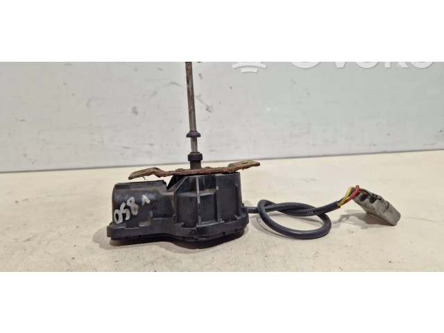 Моторчик стеклоочистителя 9154528, 390206210 Volvo S80