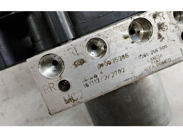 Блок АБС 6700352860, 670035286 Maserati Levante 2017 - года