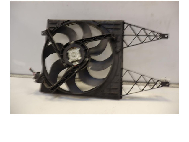 Вентилятор радиатора Skoda Fabia Mk2 (5J)