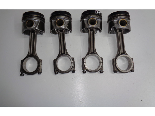 Поршень с шатуном Volkswagen Golf VII