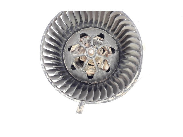 Вентилятор печки 1K1819015F Audi Q3 8U