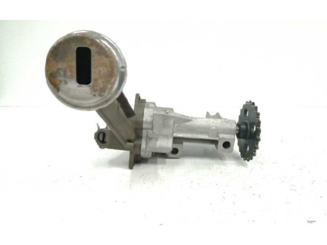 Масляный насос  K9K666 8200307174  Dacia Duster 1.5