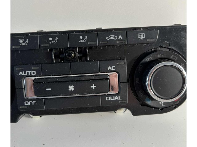 Блок управления климат-контролем 3T0907044BR, 5HB00974984 Skoda Octavia Mk3 (5E)