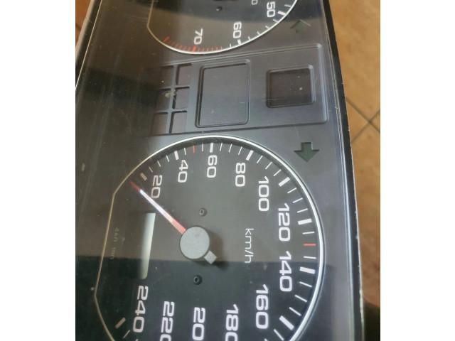 Панель приборов 110308750001, 4A1919853cx   Audi A6 S6 C4 4A       